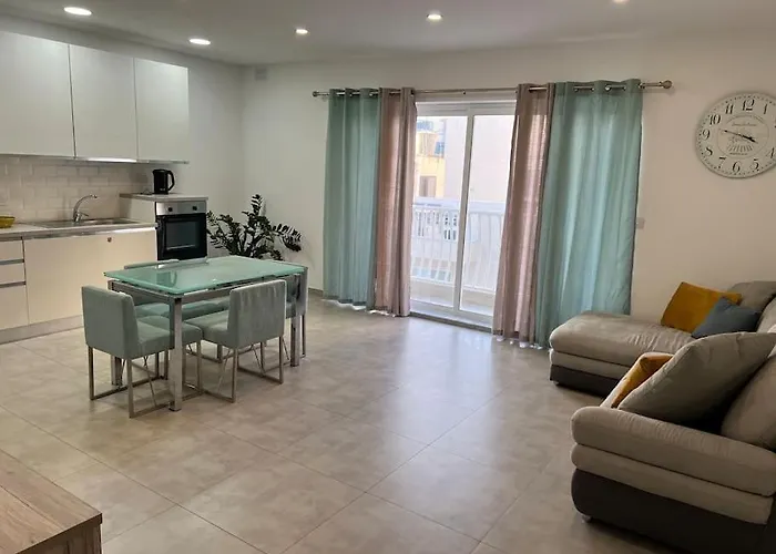 Sea Side View 2 Bedroom Apartment With Terrace Beppe\'S Apartment
