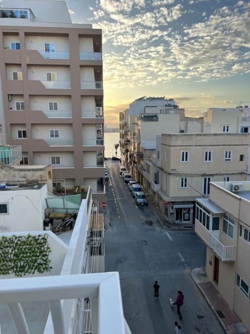 Sea Side View 2 Bedroom With Terrace Beppe's Apartamento *